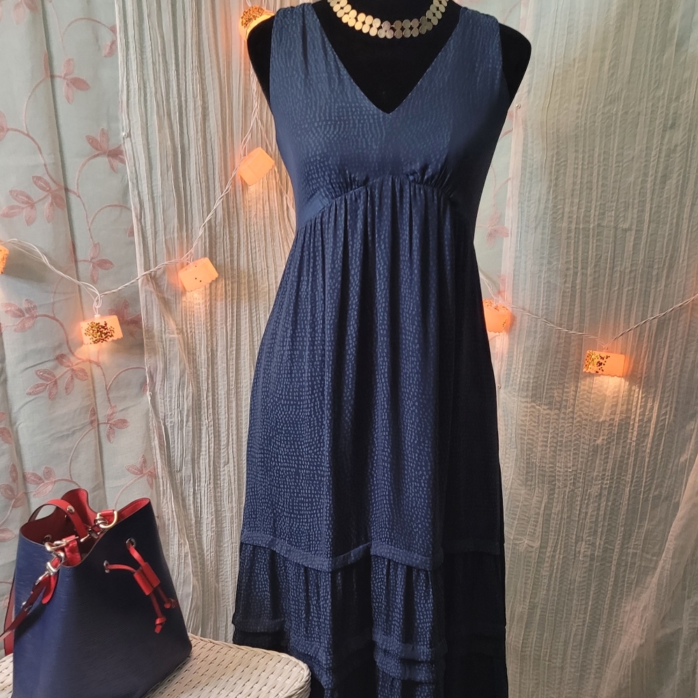 💙  Sleeveless  Tiered Dress szS 💙